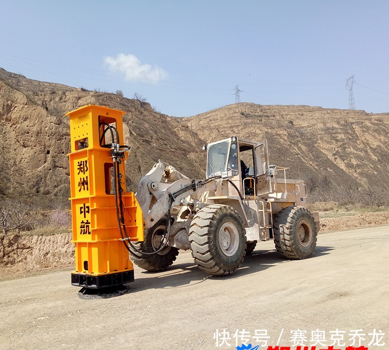 “农村公路+”拓宽乡村经济圈(图1)
